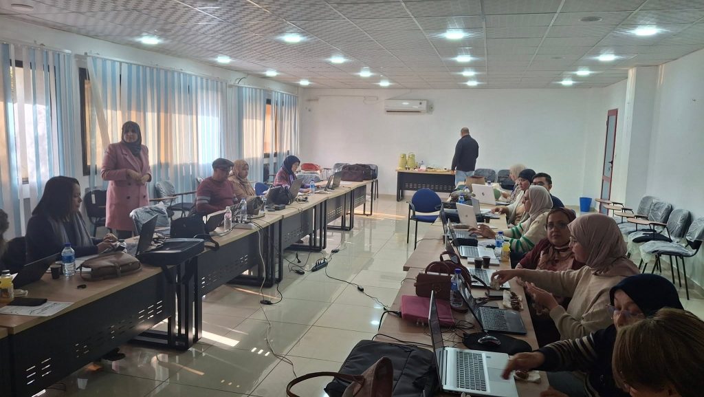 Workshop sur l'IA pour la Rédaction Académique 597473448 122166170294757687 6893529832570678375 n